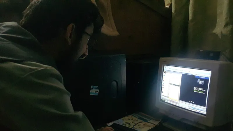 Last Call Never Comes: A Night on Shift With the Mods Keeping America's Digital Clubs Open